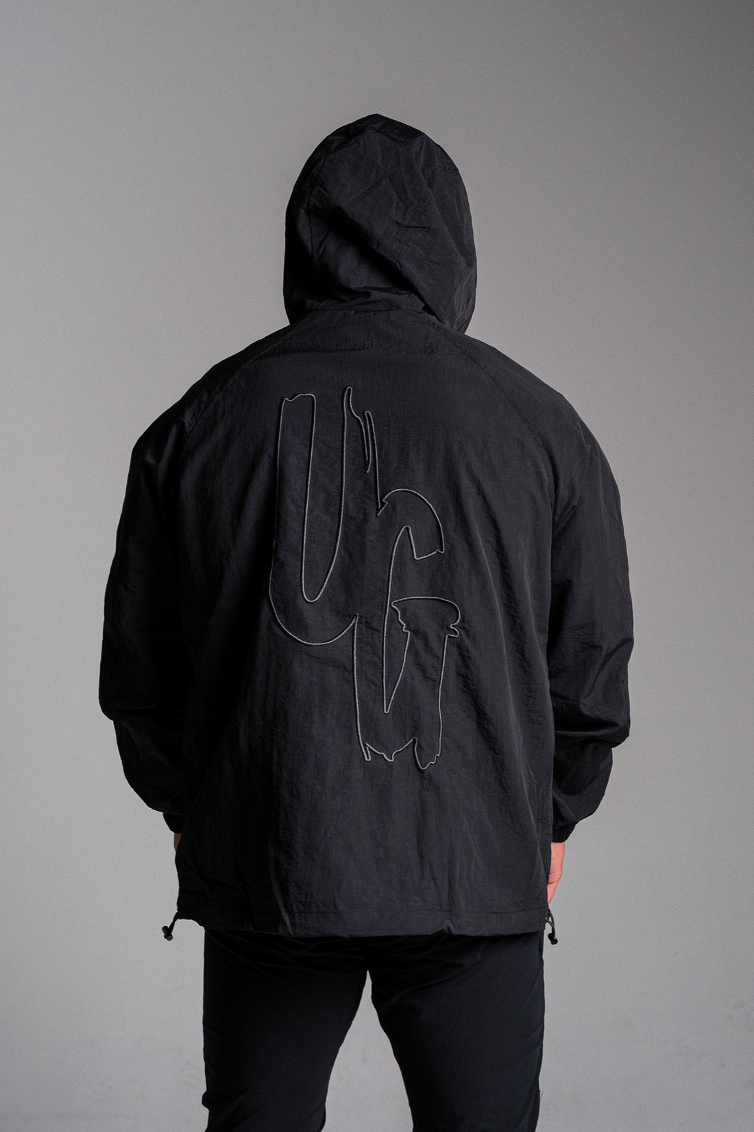 UG HEAVYWEIGHT WINDBREAKER 'BLACK'