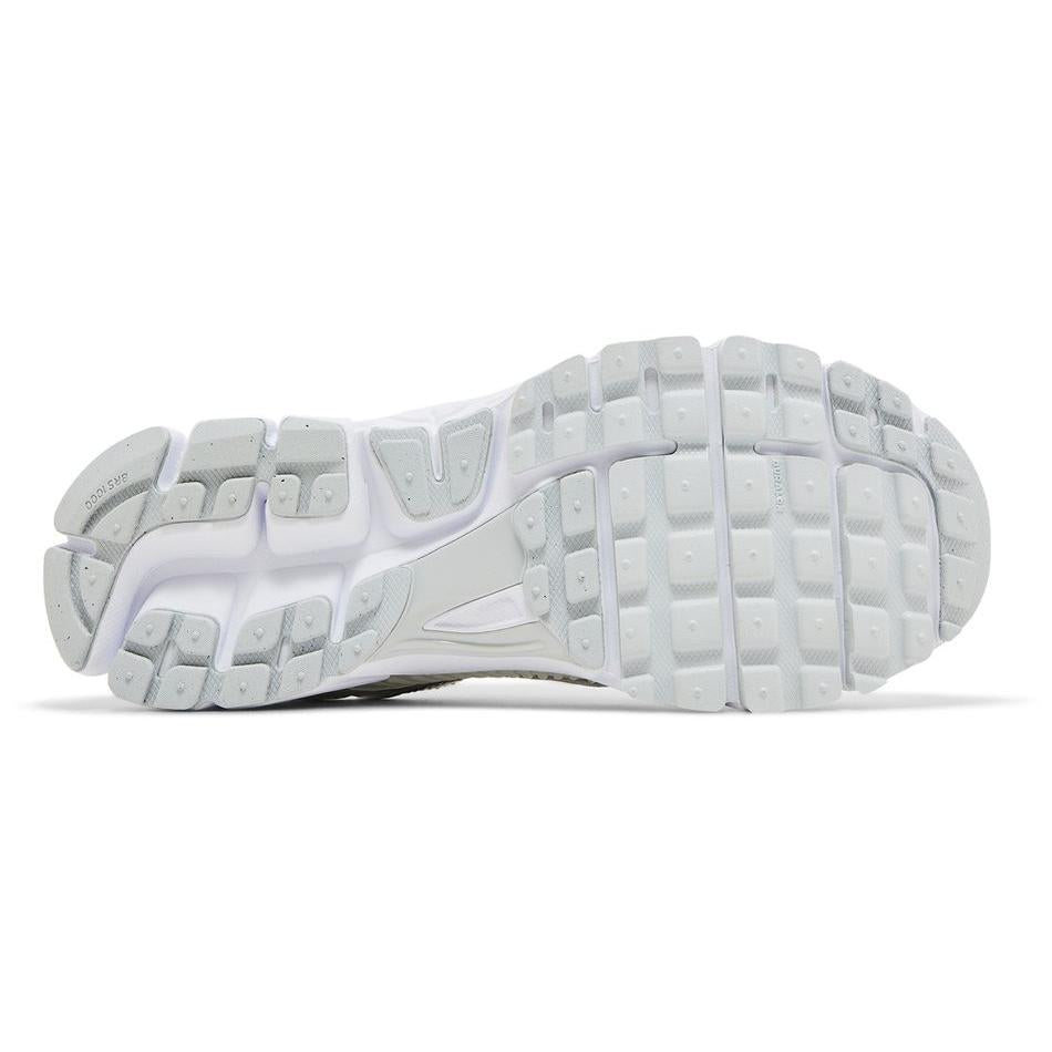 Women's Nike Air Vomero 5 'Chrome Toe'