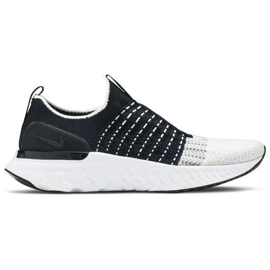 Women’s Nike React Phantom Run Flyknit 2 'Black White'