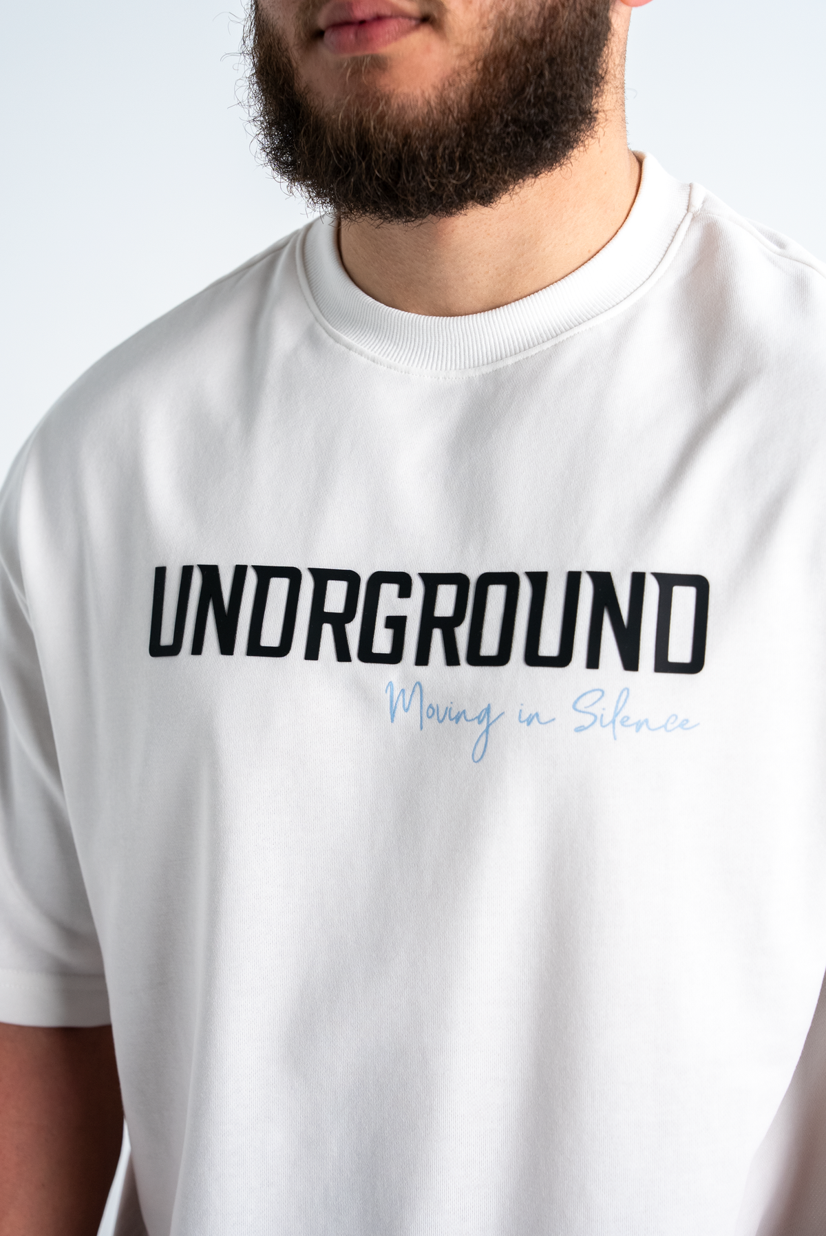UG MOVING IN SILENCE TEE x 'SNOW/BLUE'