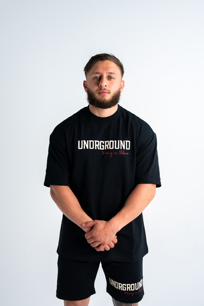 UG MOVING IN SILENCE TEE x 'BLACK/RED'