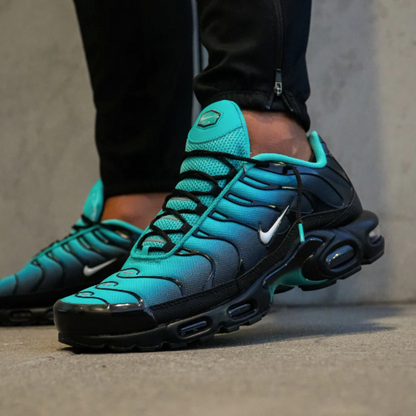 Men's Nike Air Max Plus TN 'BLACK AQUA GRADIENT'