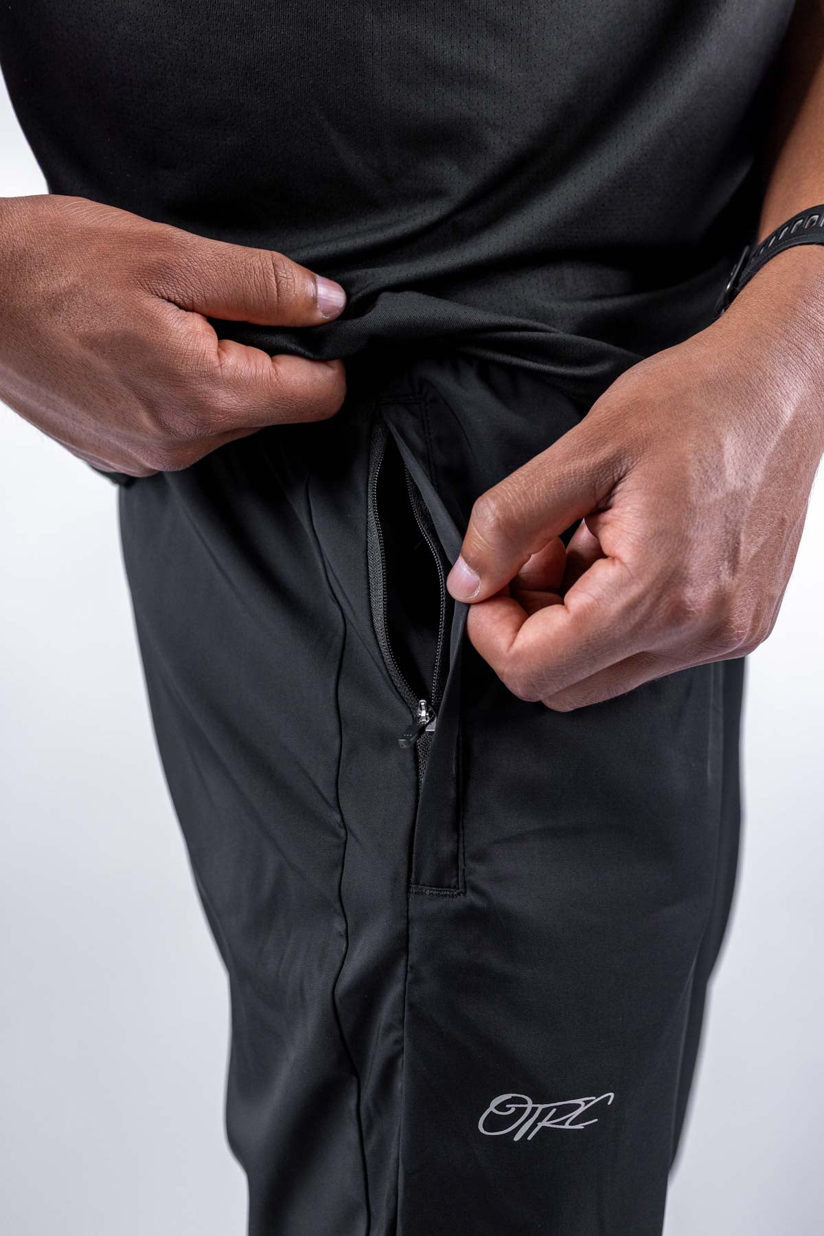 OTRC Non-Reflective Dri-Fit Pants 'Black'