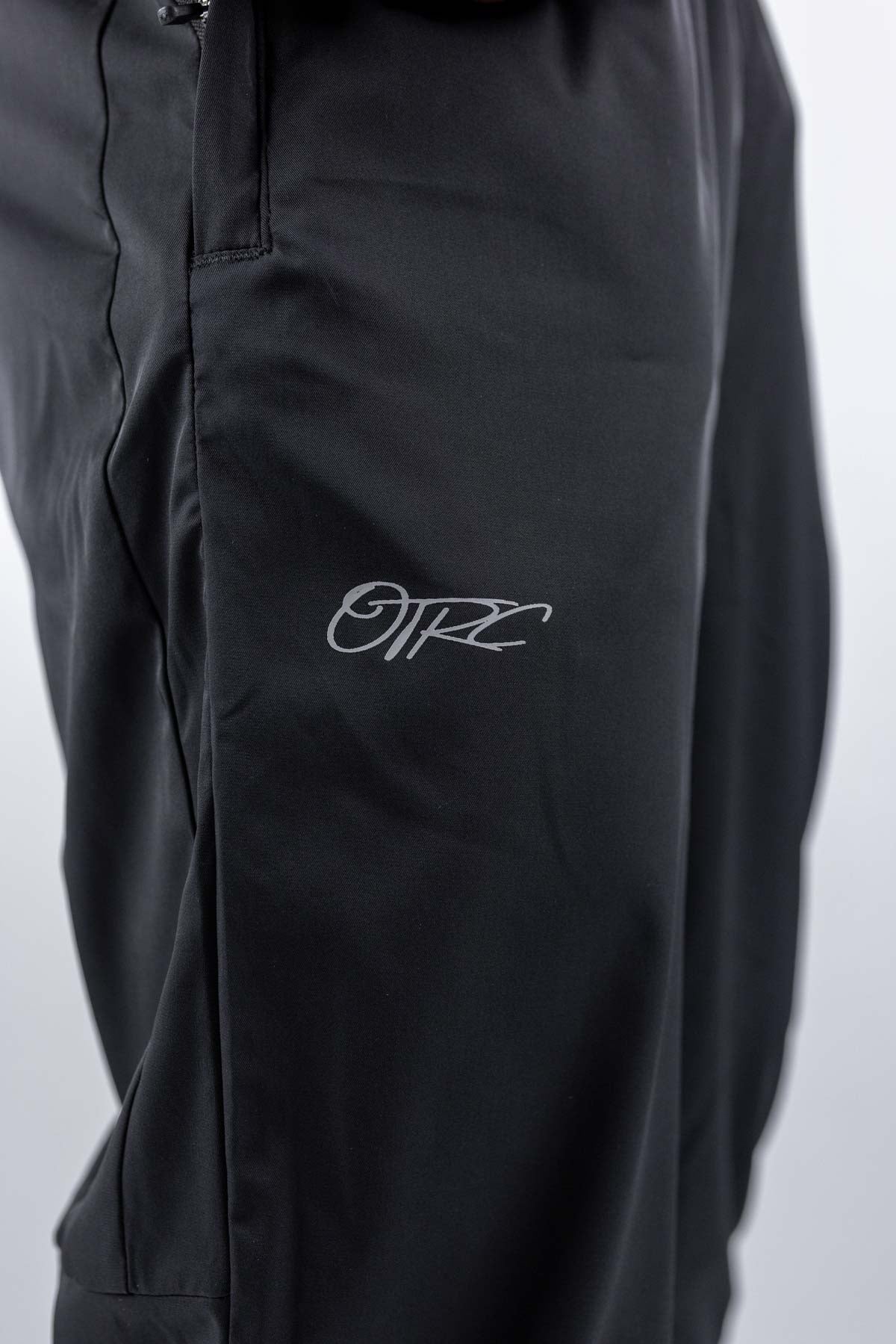 OTRC Non-Reflective Dri-Fit Pants 'Black'