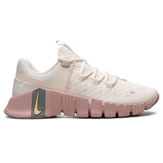 Women's Nike Free Metcon 5 'Ivory Ice Peach'