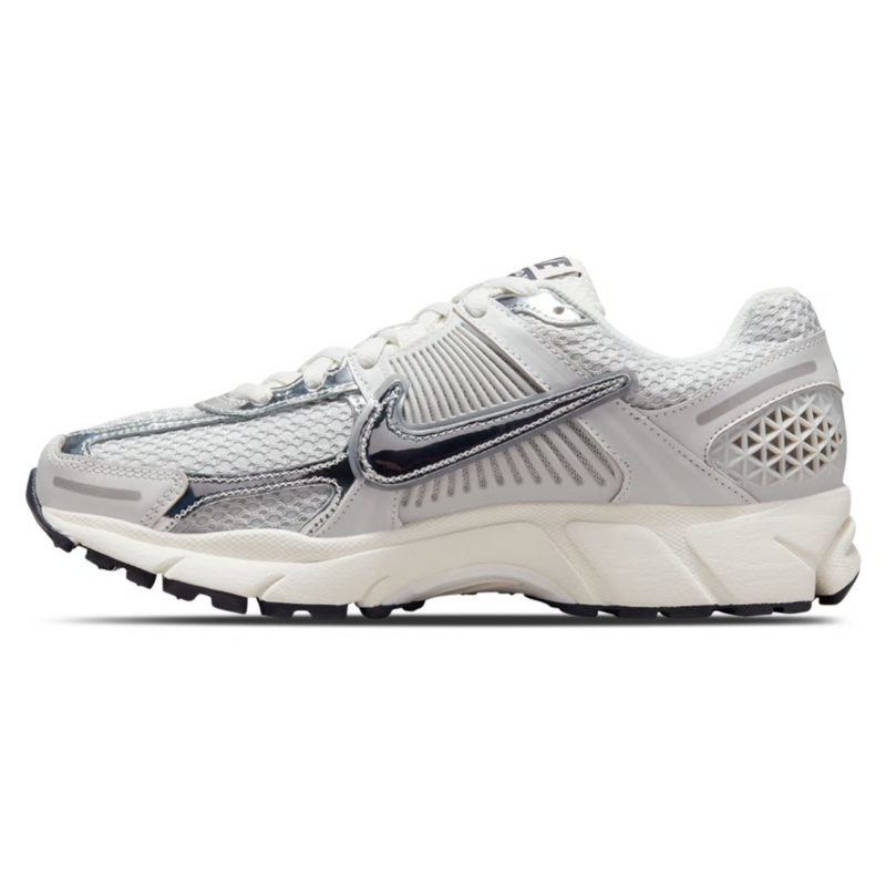 Women's Nike Zoom Vomero 5 'Photon Dust Metallic Silver'