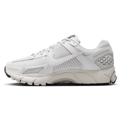 Women's Nike Zoom Vomero 5 'White Vast Grey'