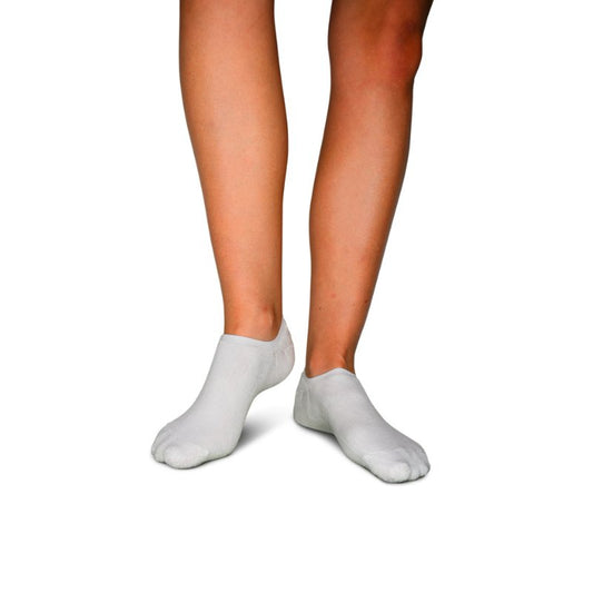 No Show Bamboo Socks 'White'